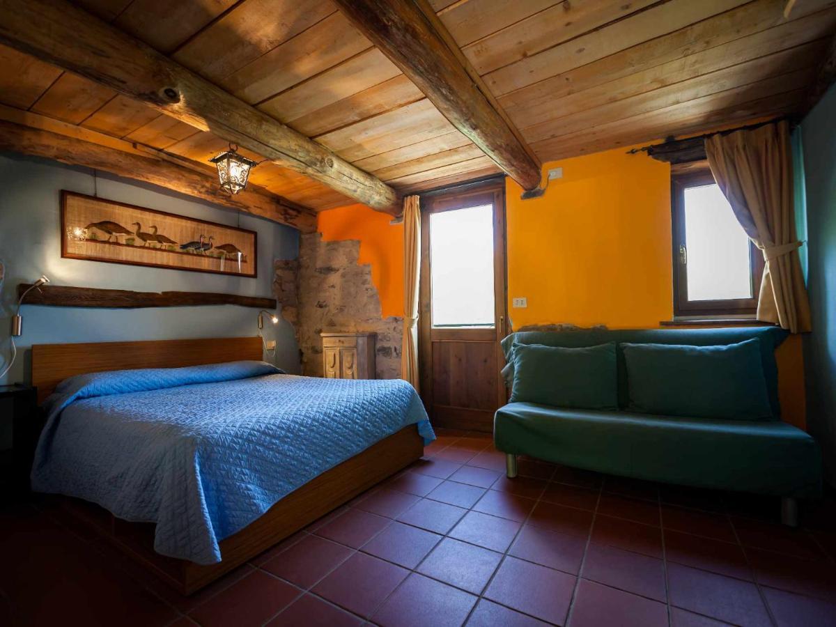 Agriturismo Al Marnich Schignano  Екстериор снимка